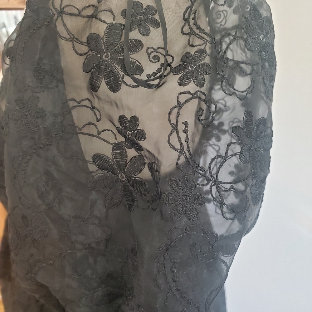 Endless Rose Elegant Black Lace Mini Dress - Picture 6 of 9